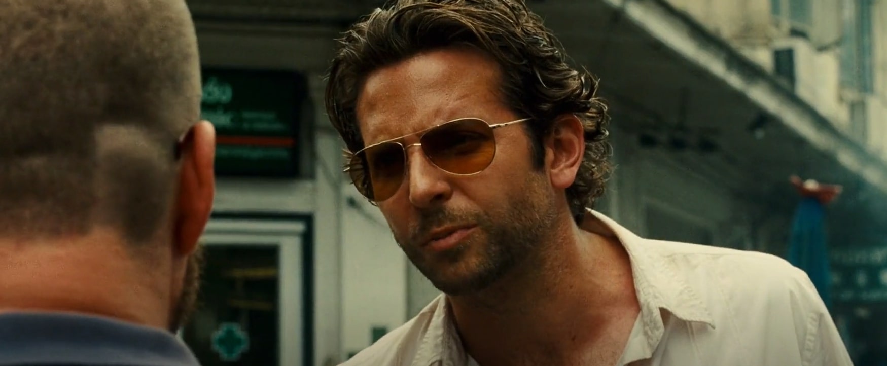 Bradley Cooper’s The Hangover Sunglasses Like a Film Star
