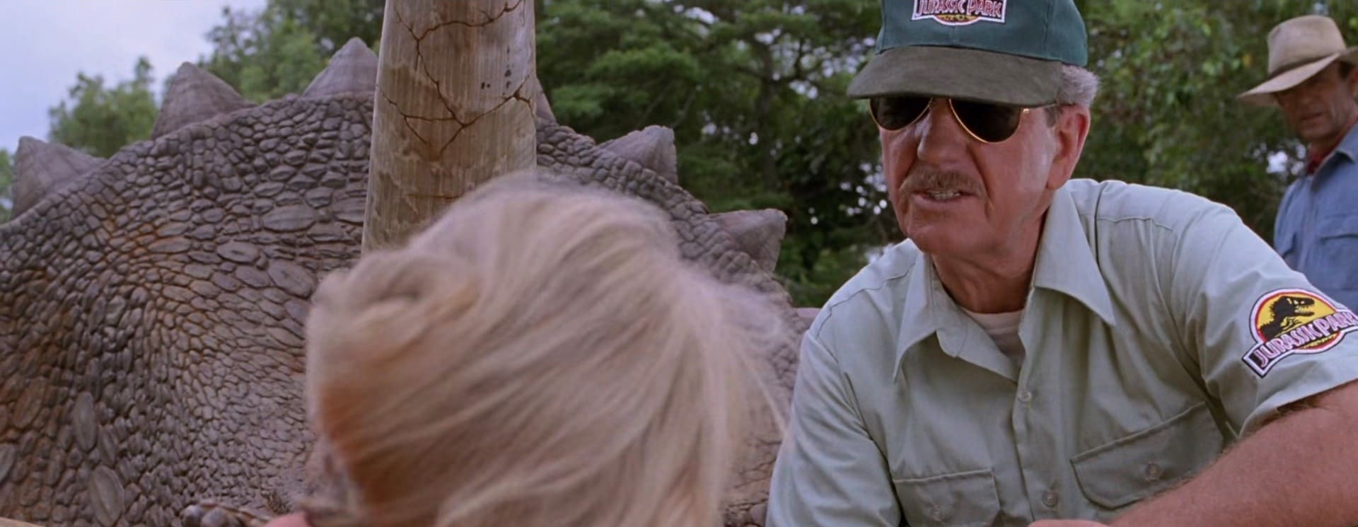 Sam Neill’s (Grant) Jurassic Park Sunglasses Like a Film Star