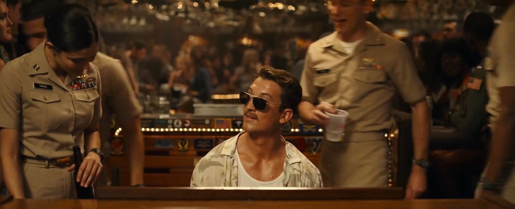 Miles Teller’s (Rooster) Top Gun Sunglasses Like a Film Star