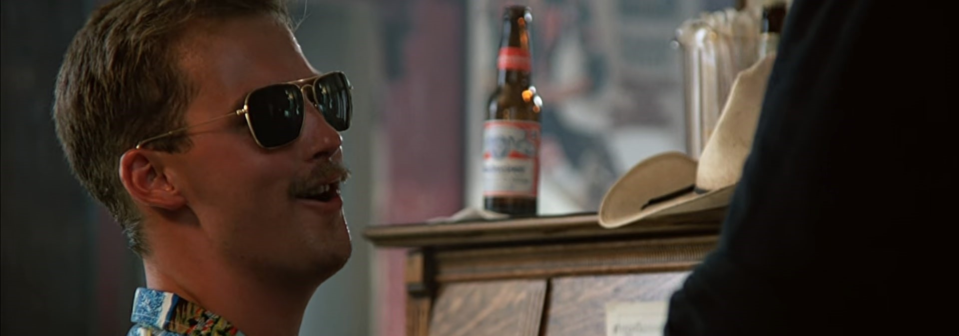 Anthony Edwards’ (Goose) Top Gun Sunglasses Like a Film Star