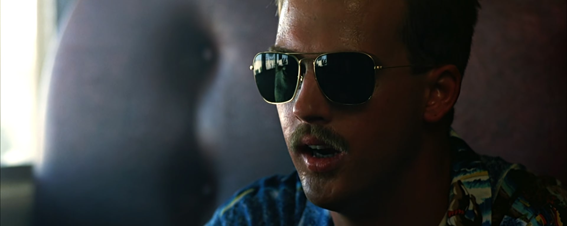 Anthony Edwards’ (Goose) Top Gun Sunglasses Like a Film Star