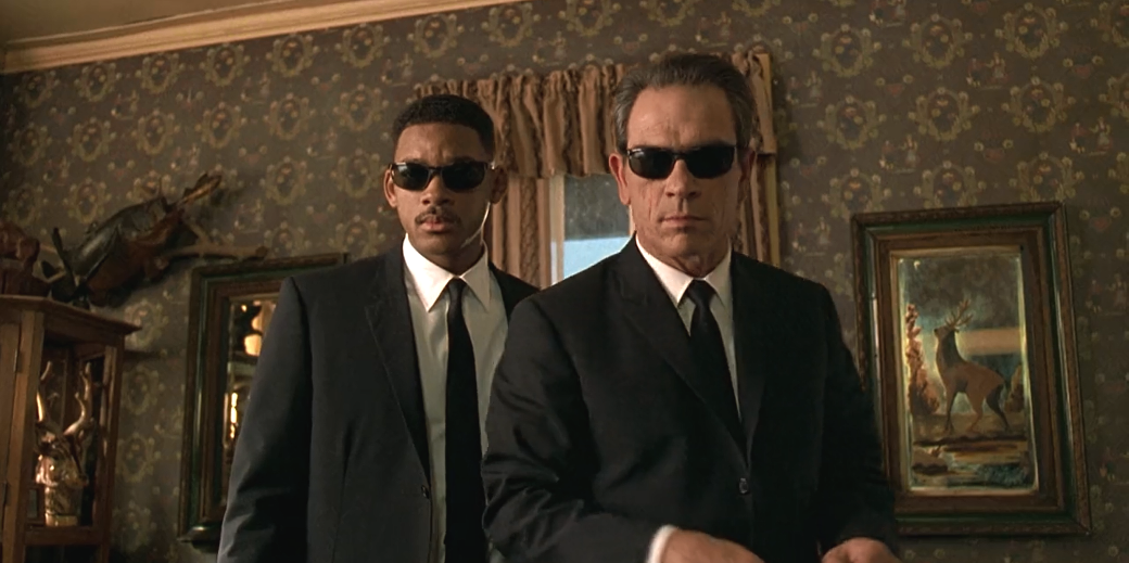 ray ban men in black sunglasses